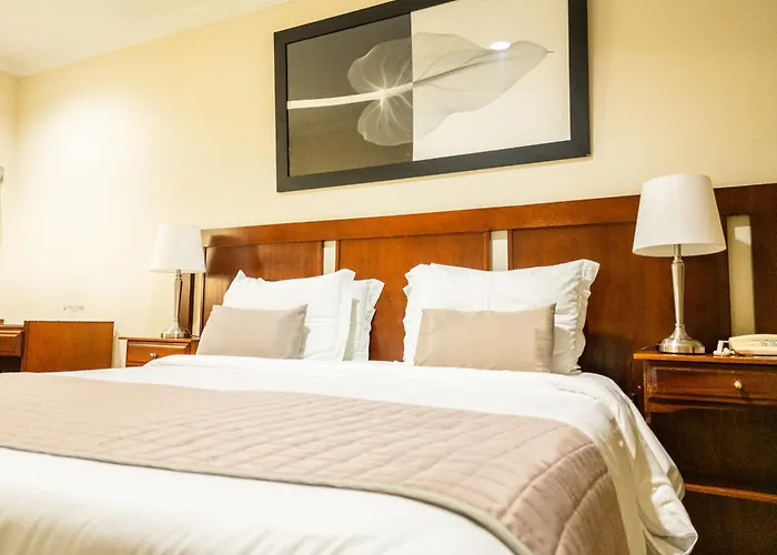 Radio Hotel Resort & Convention