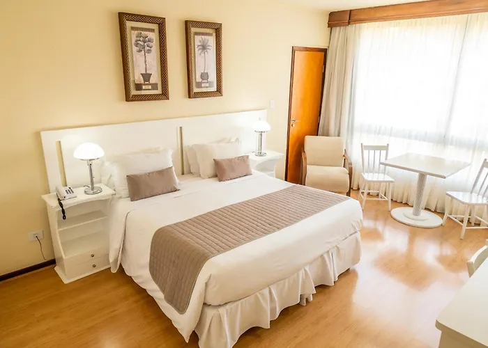 Radio Hotel Resort & Convention
